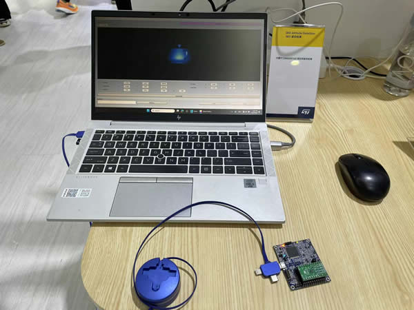 MEMS IMU LSM6DSV32X̬demo