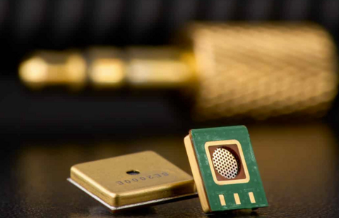 ���ڵ��Ƴ�������MEMS������