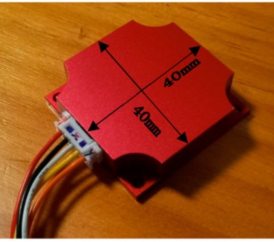 ��װ�ڷ�ˮ���������е�MEMS��ʽ���ٶȼ�